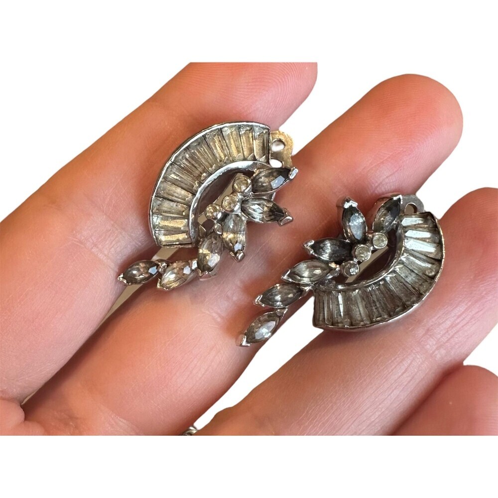 Jomaz Rhinestone Clip On Earrings Art Deco 1950s Vintage Jewelry